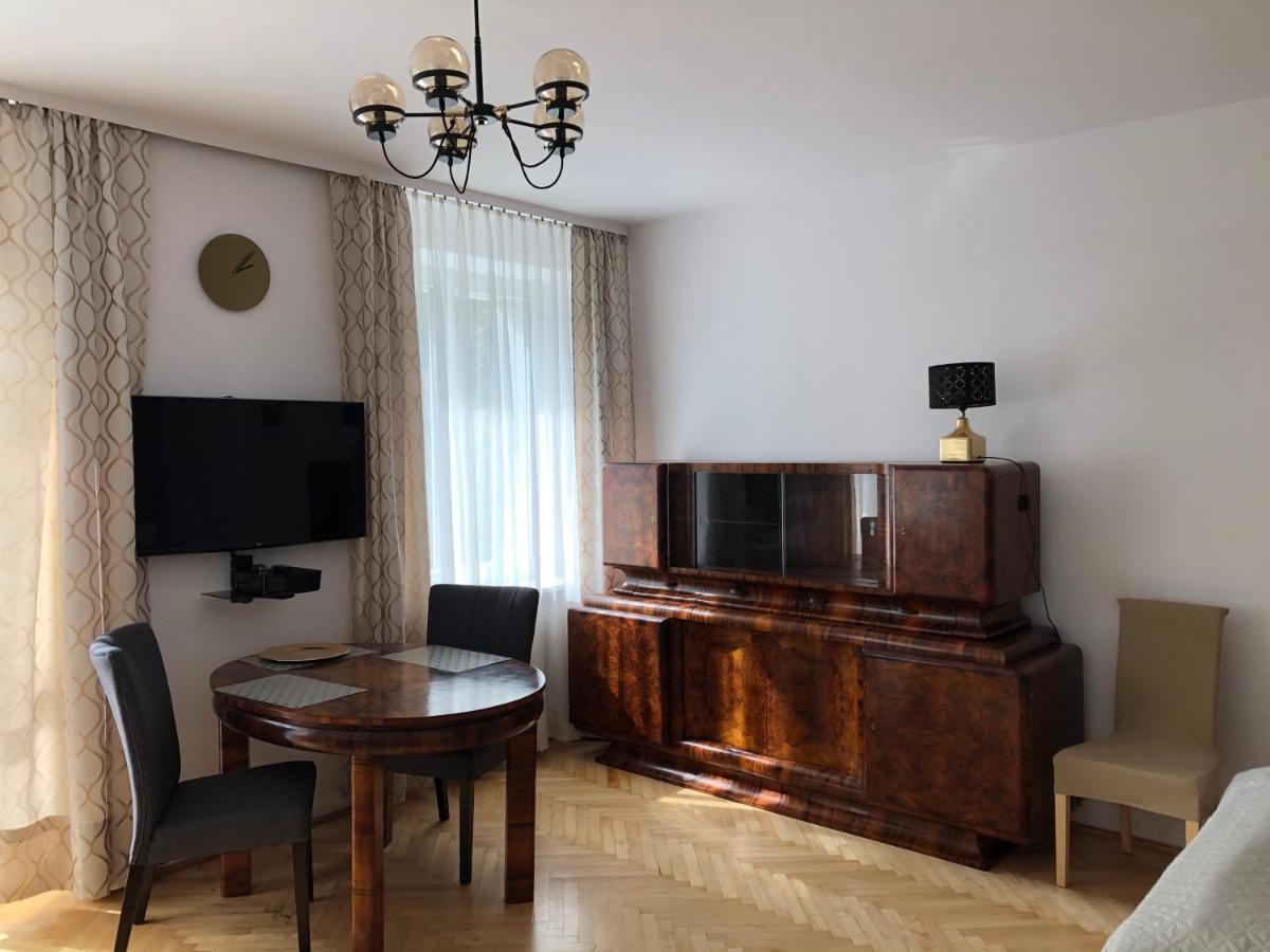 Art Deco Apartment Varsavia Esterno foto